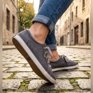 Keds gray blue chambray low top sneaker Center II fabric shoe 9 laces round toe